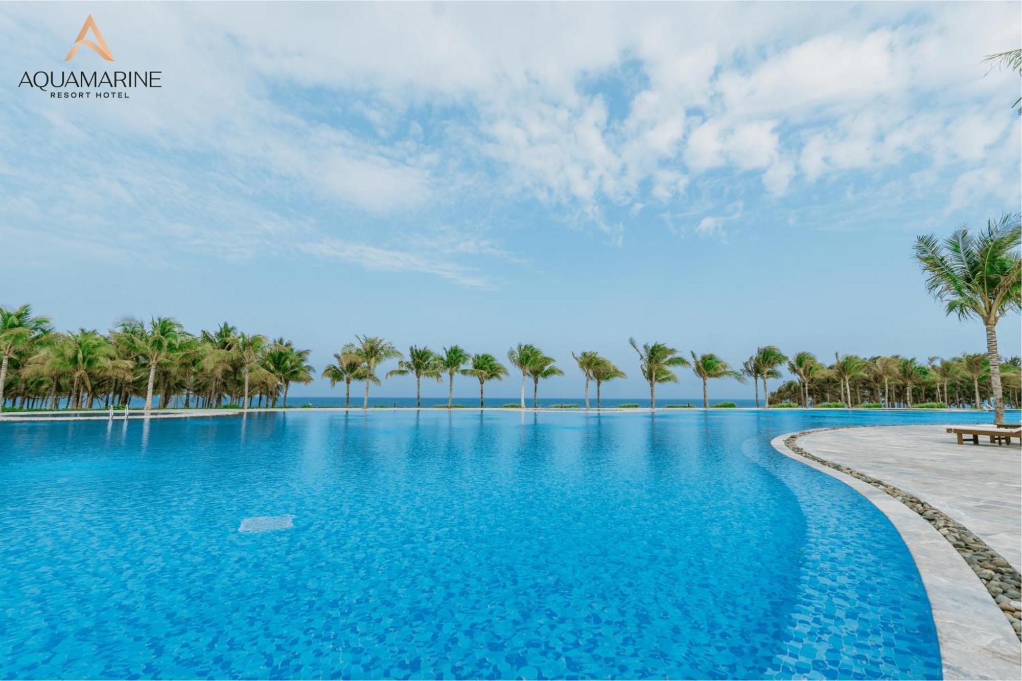 Aquamarine Beachfront Resort & Spa Cam Ranh Exteriör bild